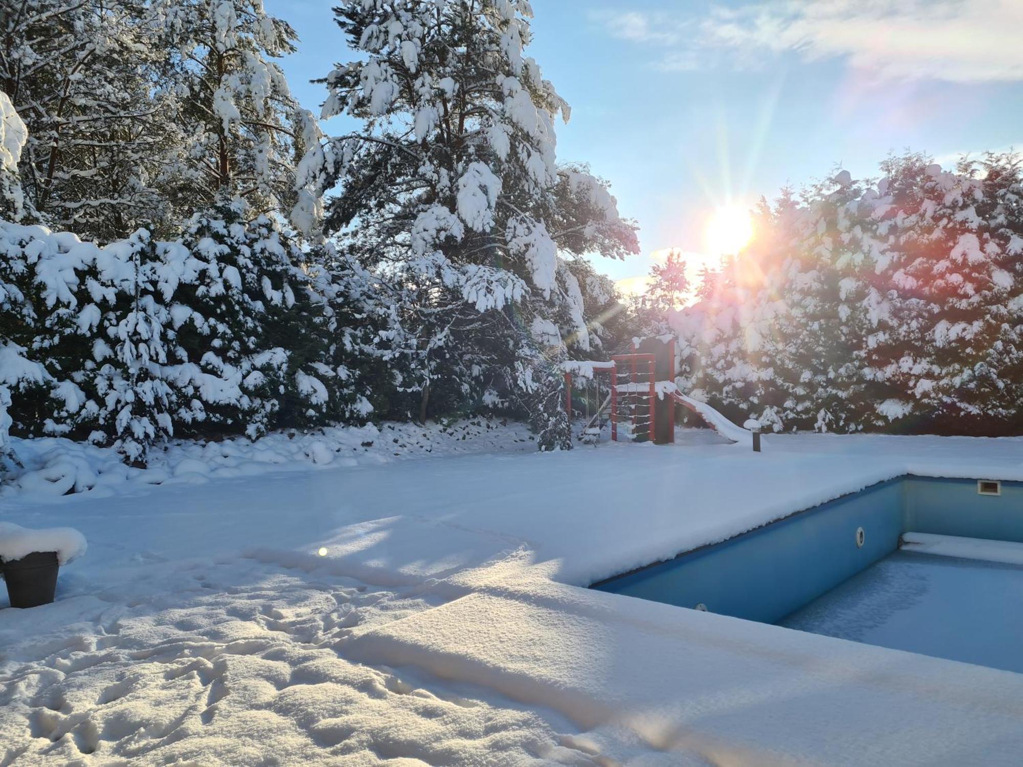 Wigwam Dom Z Basenem Na Kaszubach Vila Sulęczyno Exterior foto